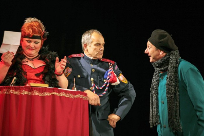 27.02.2015 - BROUK V HLAVĚ - Divadlo / Chlumec nad Cidlinou